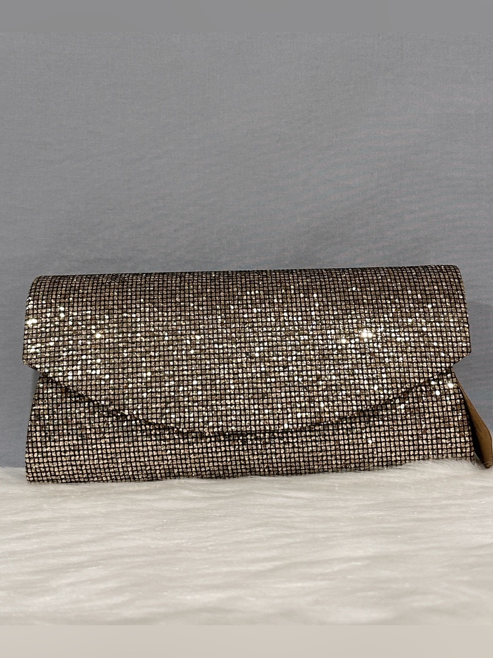Crystal Metallic Gold Shimmery Evening Clutch Crossbody w Removable Chain NEW
